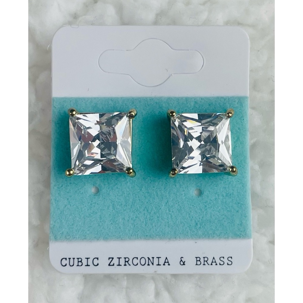 (NWT) Large Cubic Zirconia Square Princess Cut Stud Earrings - Picture 11 of 11